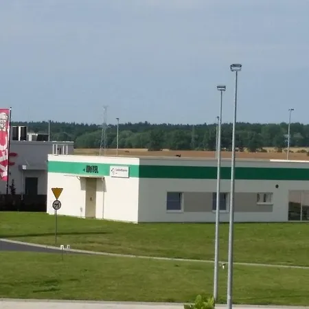 Stare Brynki Przy Stacji Bp Trójka Chlebowo (Gryfino)